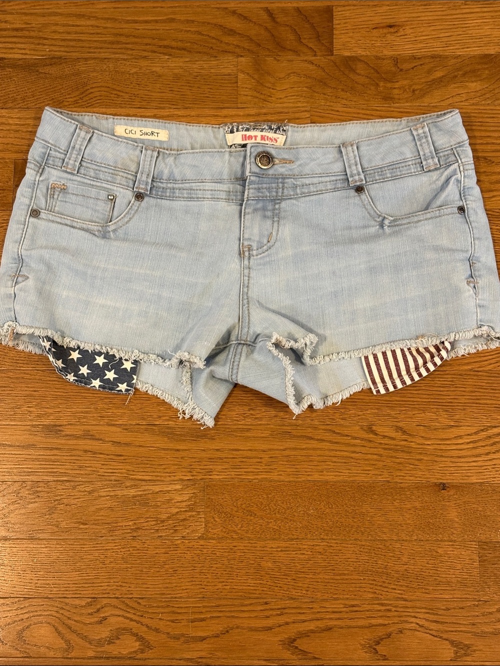 Hot Kiss | Light Wash American Flag Jean Shorts Juniors Size 13 Stars & Stripes